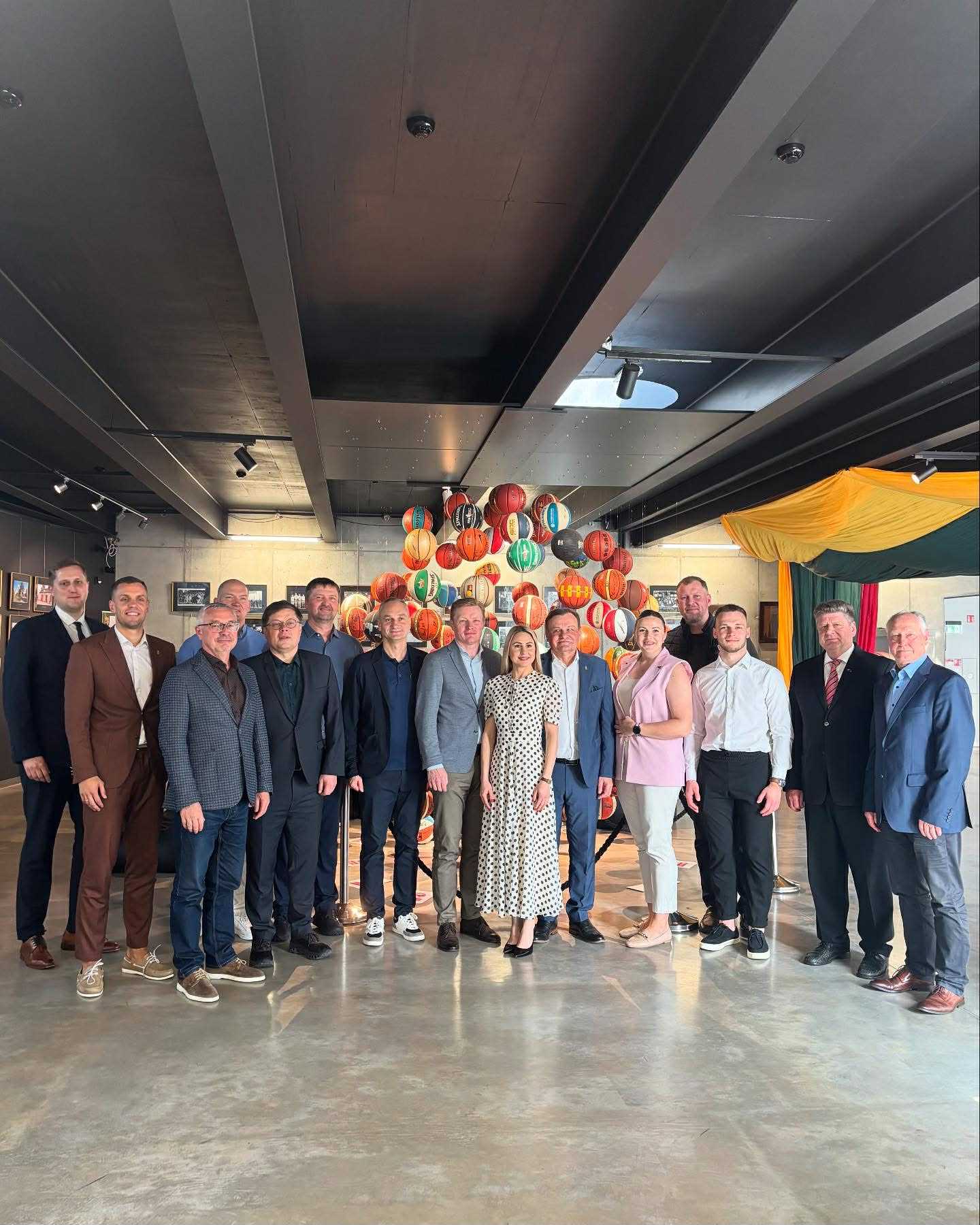 897b9451-74fc-455b-97df-ecd42894e612